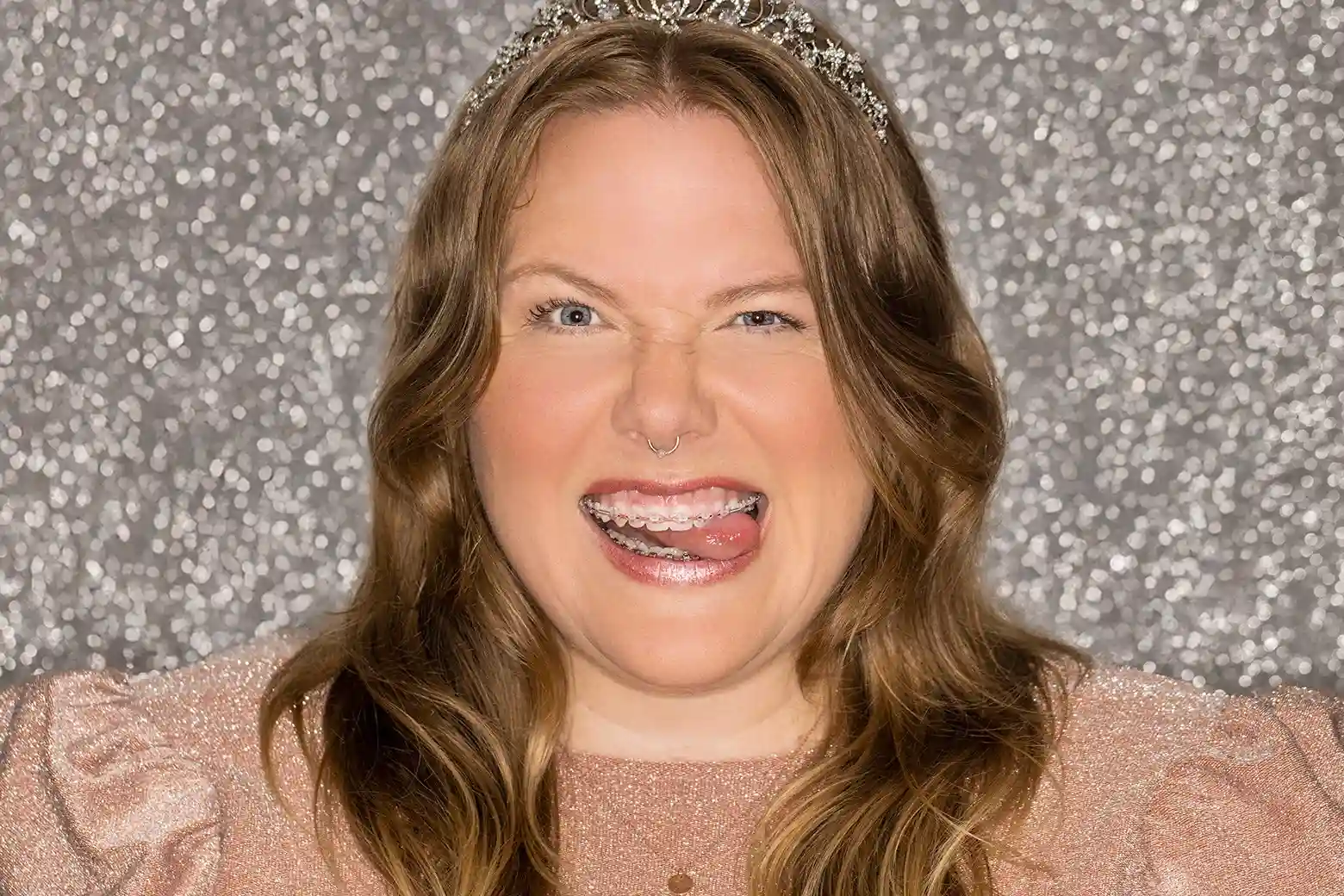 Lindy West Charts Cross-Country Journey to Self-Discovery in New Memoir, 'Adult Braces'