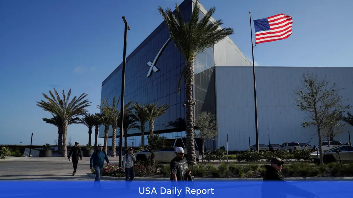 E*Trade Poised to Lead SpaceX IPO Share Sales to Small US Investors, Sources Say