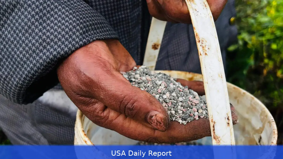 Iran Conflict Shakes Global Fertilizer Supply, Threatening Food Prices Worldwide