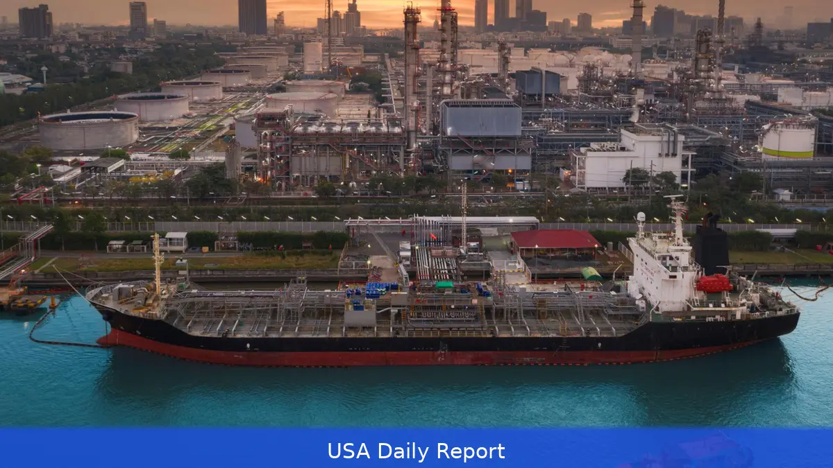 New York Reroutes Jet Fuel Shipments to England Amid Global Supply Crunch