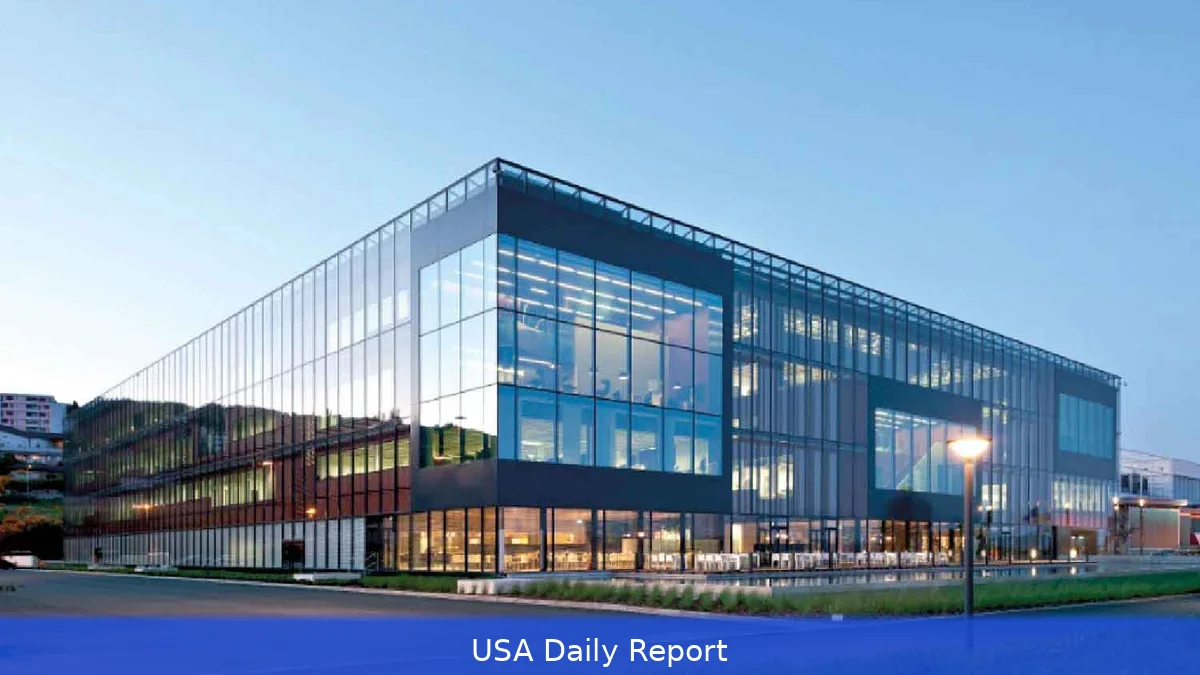 PMI's Smoke-Free Push Lifts Q3 Profit, Raises EPS Guidance