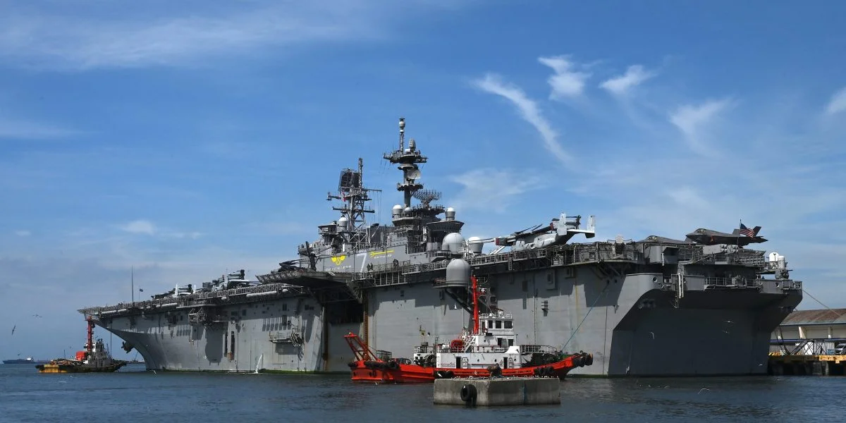 US Dispatches Amphibious Assault Ship USS Tripoli, 2,500 Marines to Middle East Amid Iran War