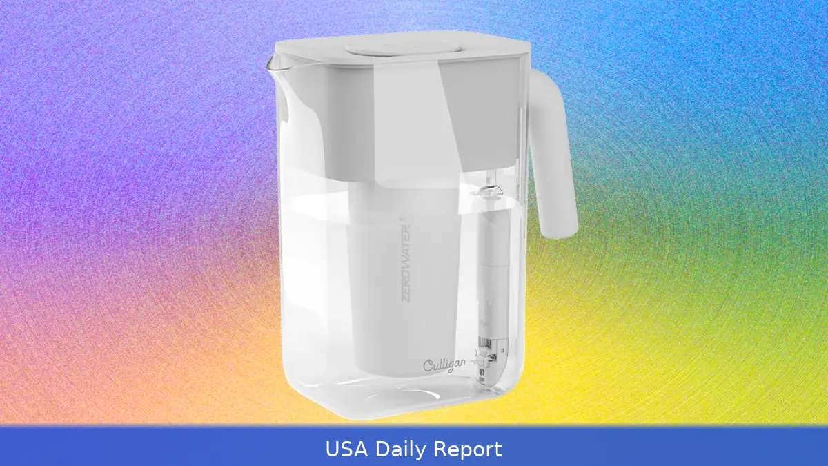 The 4 Best Water Filter Pitchers (2026): PFAS, Microplastics