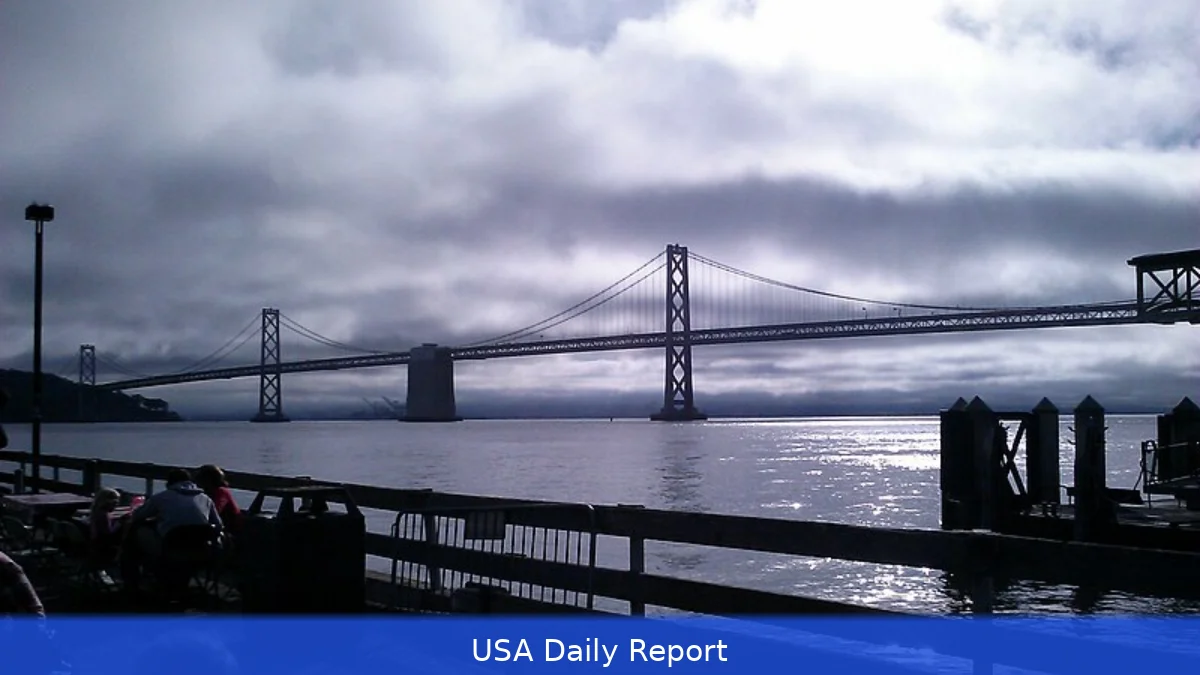 San Francisco’s Weekend: Thunderstorms, Classic Fog, and Football Moves That Have Locals Talking